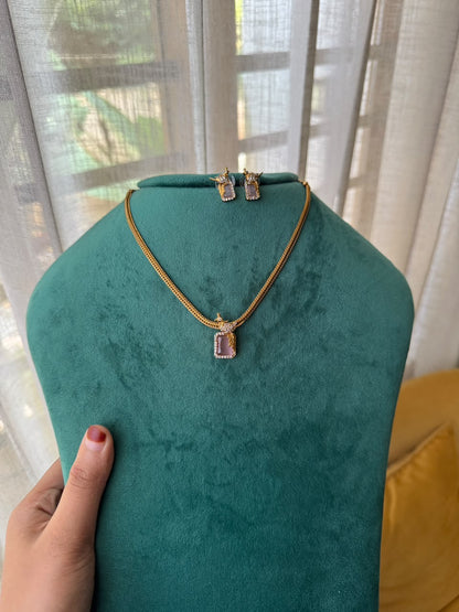 Bird locket necklace HH147