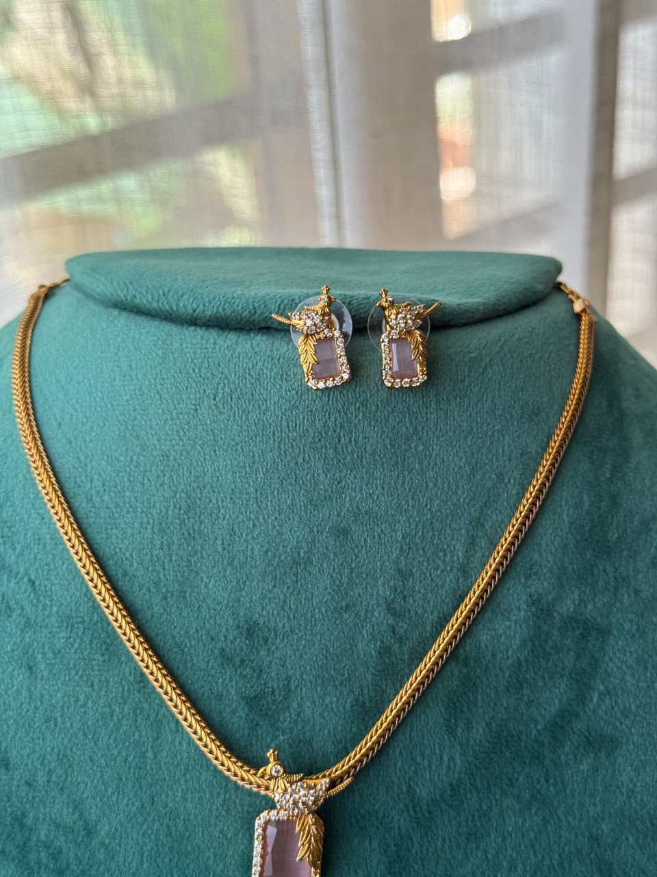 Bird locket necklace HH147
