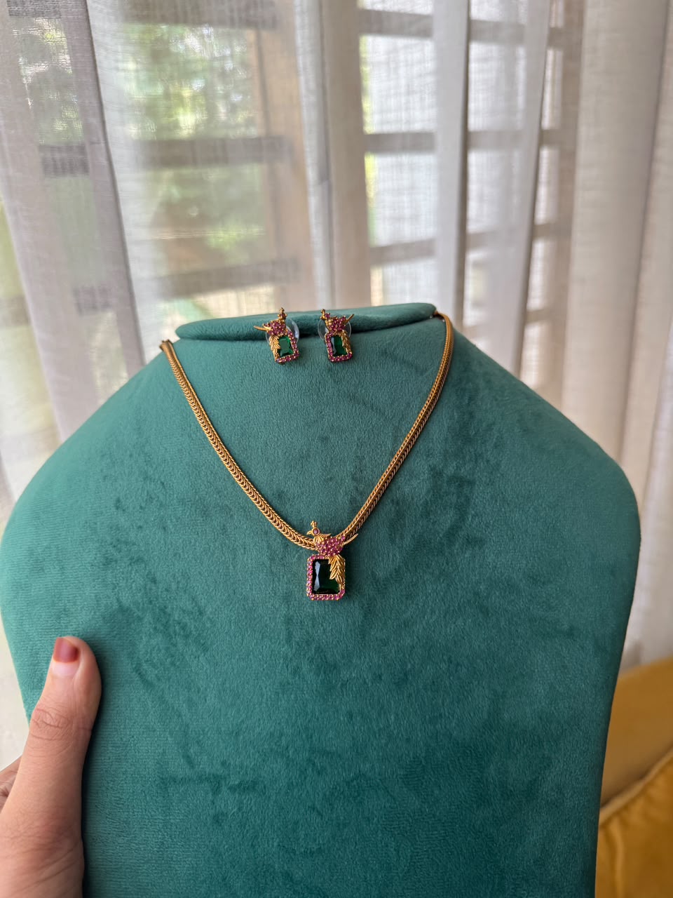 Bird locket necklace HH147
