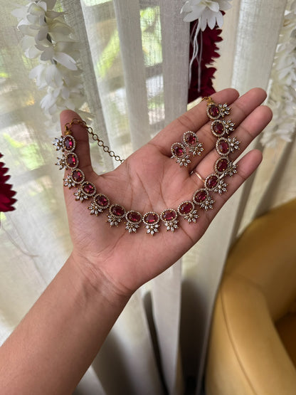 Ziva Bloom Necklace HH149