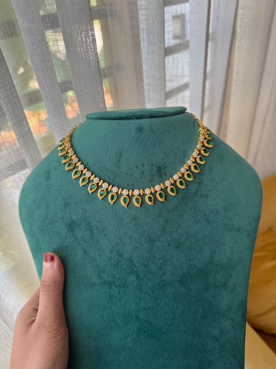 Mangoe Necklace Gold HH150