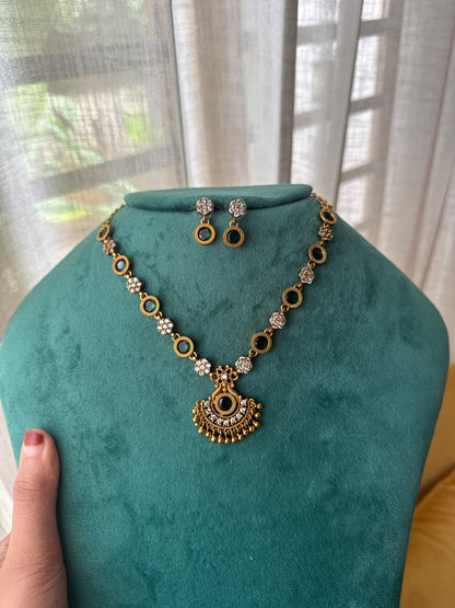 Ambika Necklace HH156