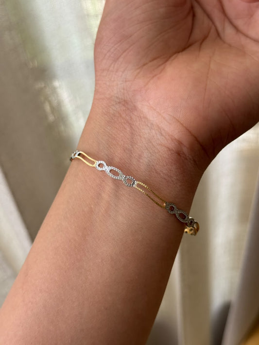 Twisted Loop Bangle HB116
