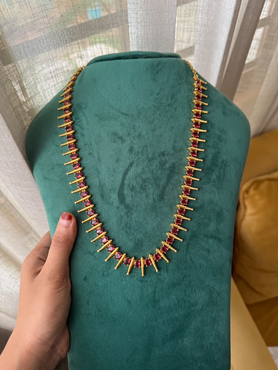 Elegant Spike (Yellow Gold-Plated )Necklace HH166