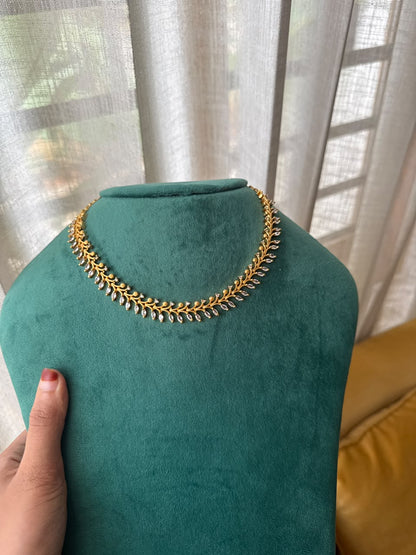 Leaf Diamond Necklace HH175