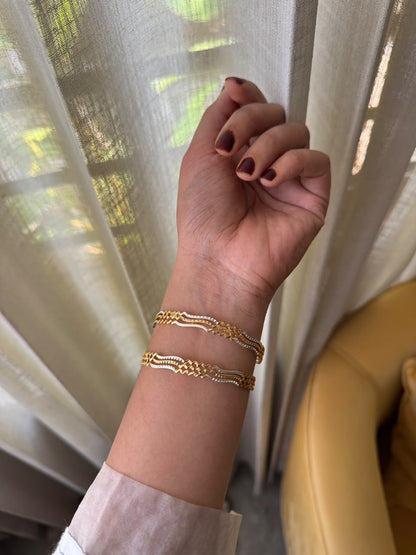 Zorelle – Dual-Tone Luxe Bangle  HH120