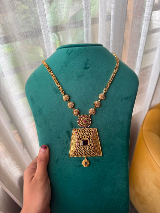 Royal Square Antique Haaram -HN49