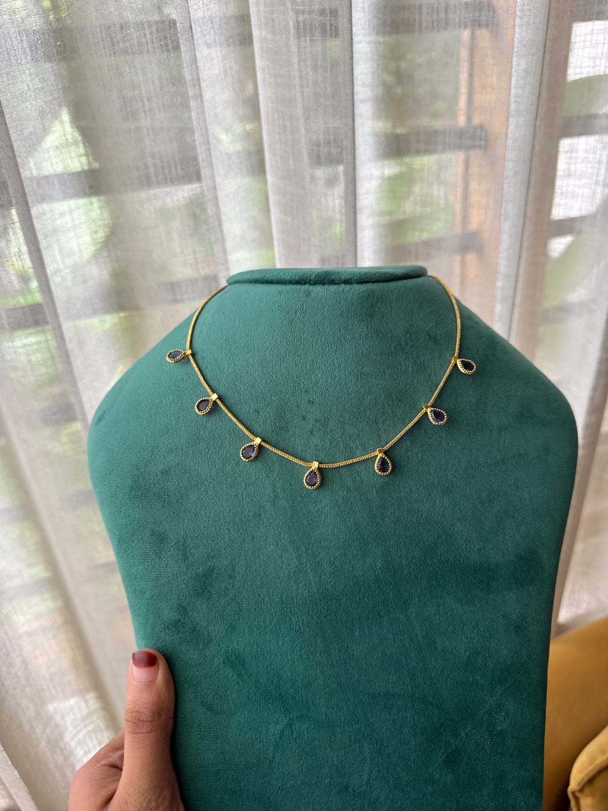 Midnight Dewdrop Necklace HN518