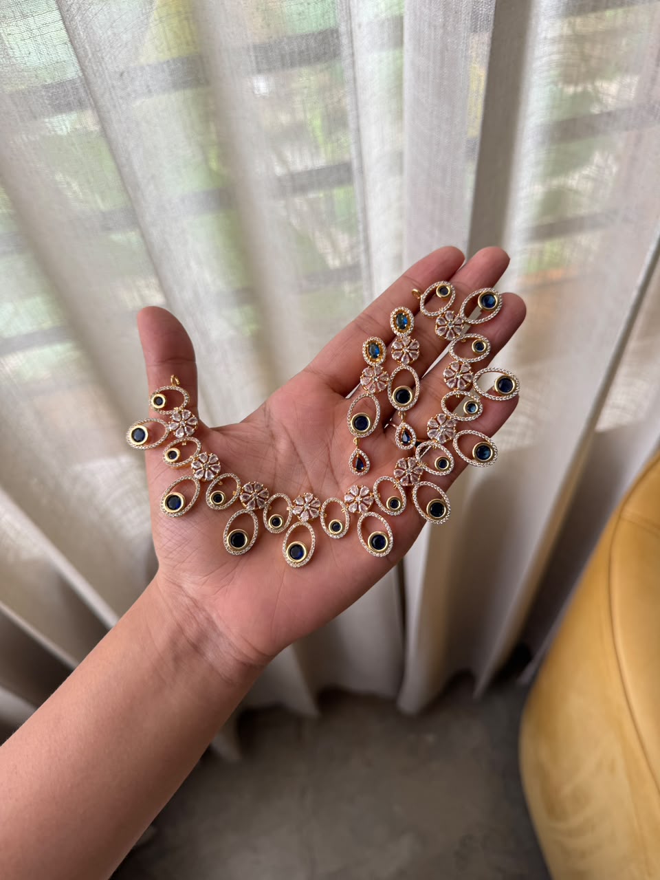 Veyra Diamond Necklace H122