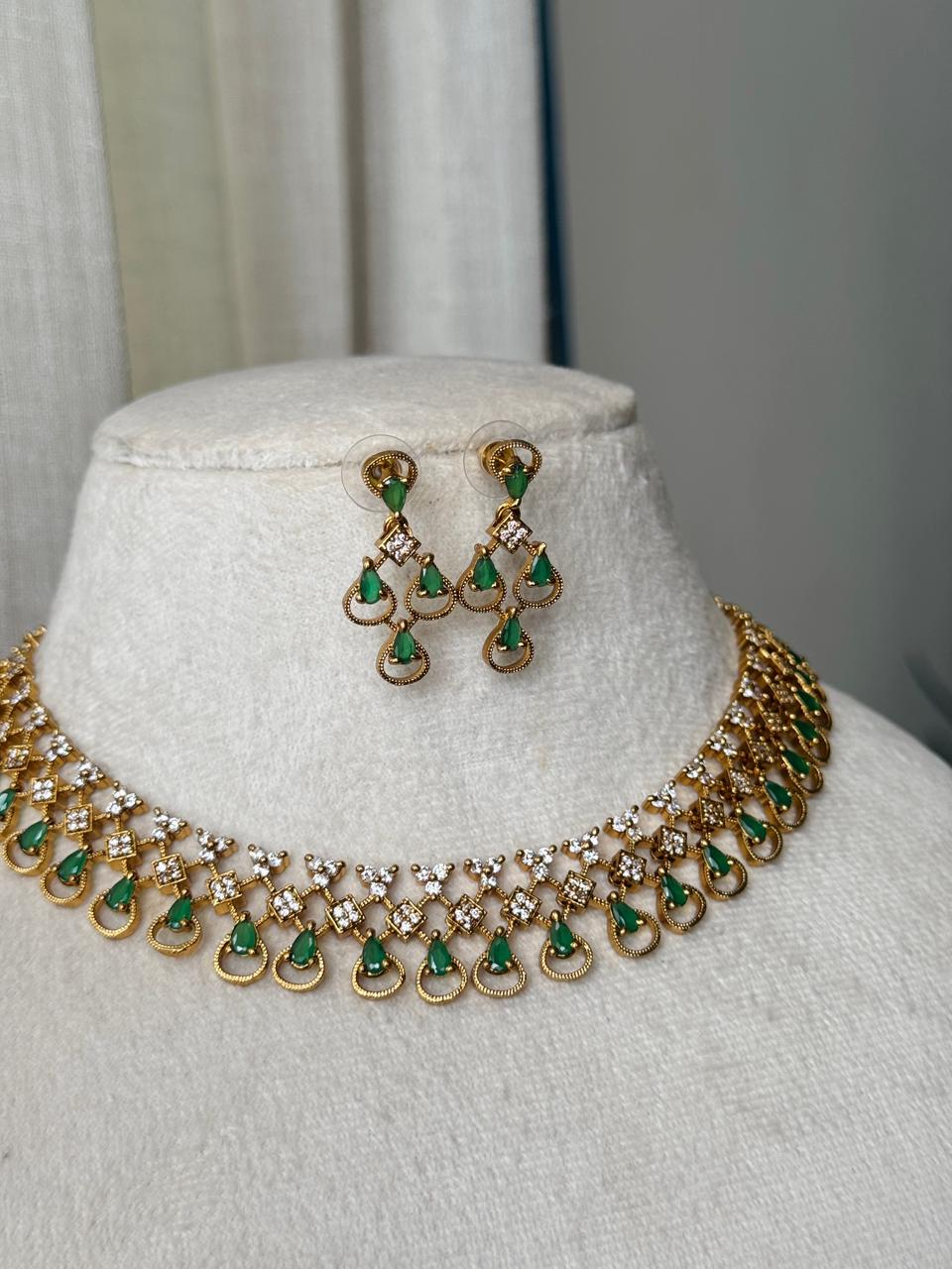 Grill cut necklace HN128