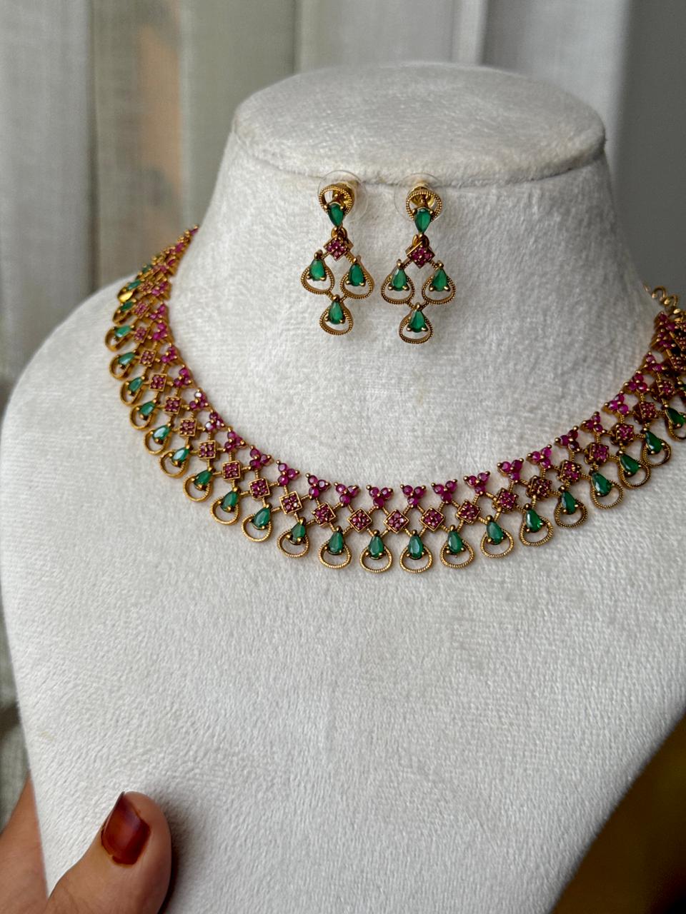 Grill cut necklace HN128