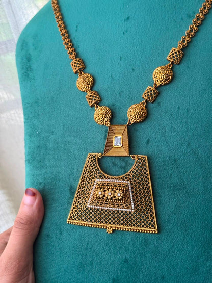 Shield Haaram ✨HN363