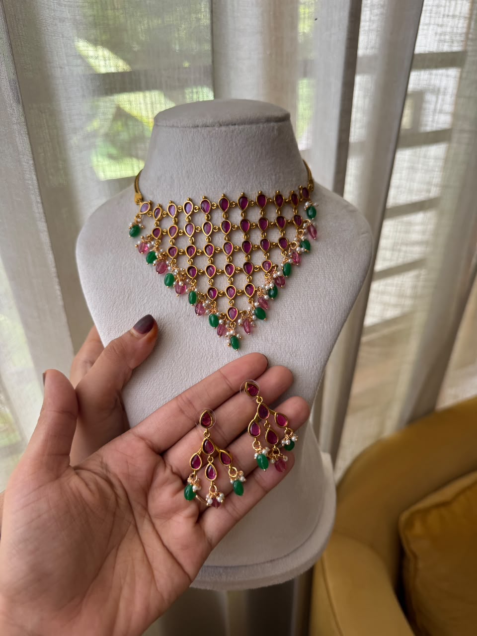 Triangle pearl bead HH175