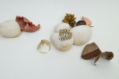 Zara Leaf Anti-Tarnish Ring AR-005
