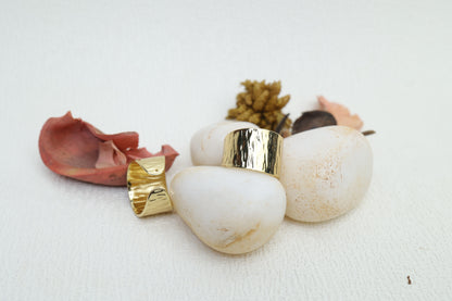 Luna Textured Wide Band Ring AR-008
